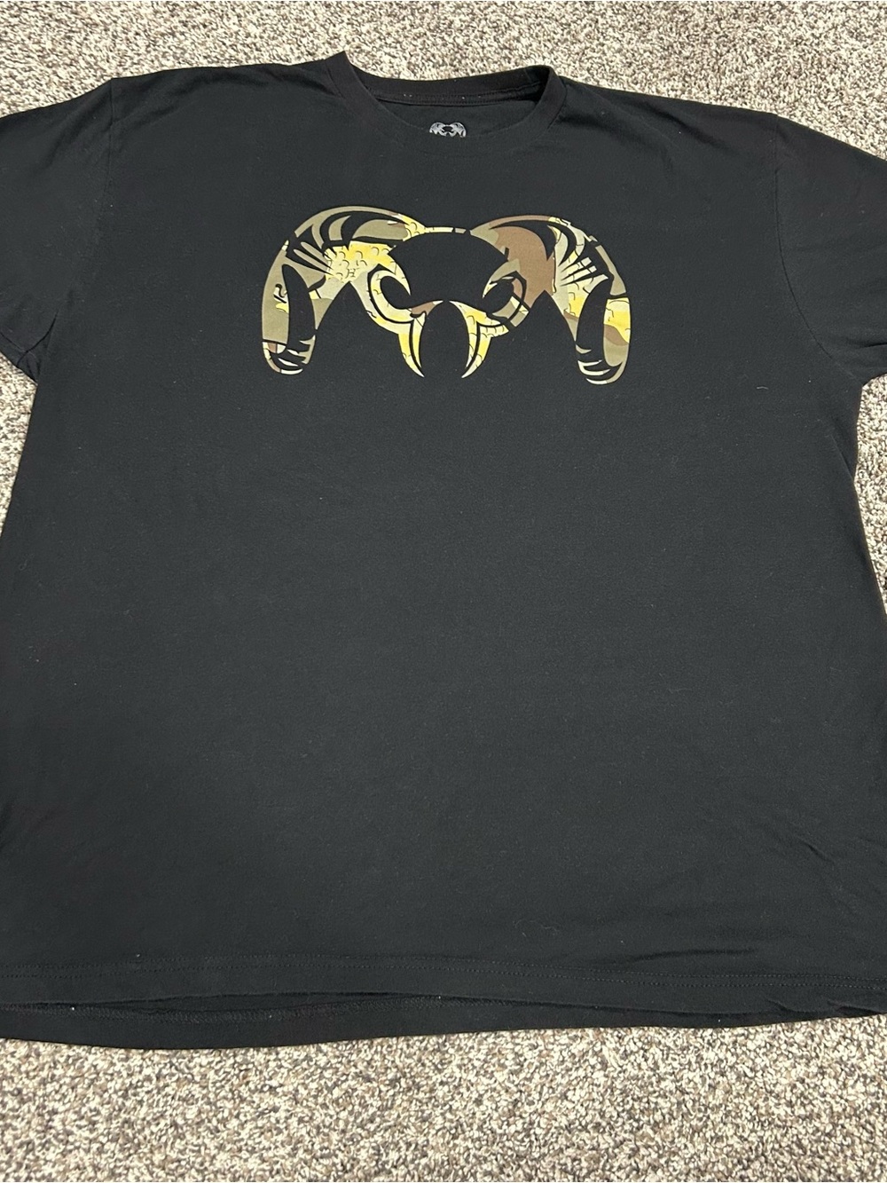 KUIU T Shirt Ram Big Horn Sheep Camo Logo Men's XXL Outdoor Campcore Hunting